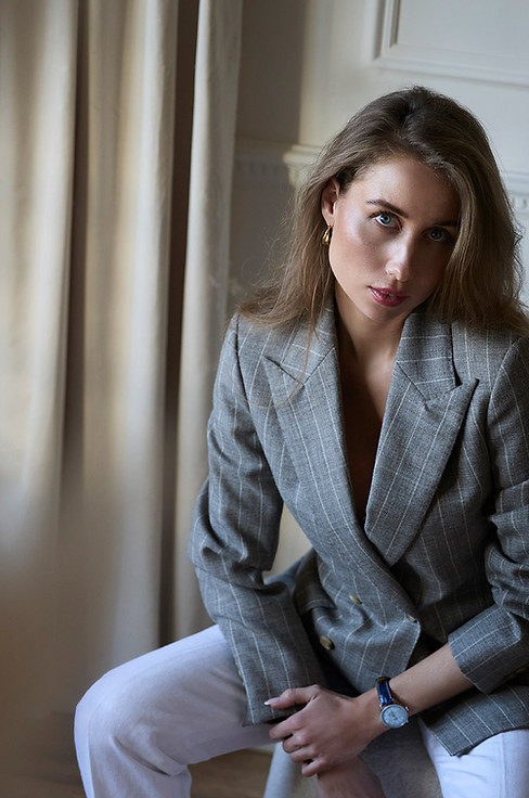 Antonia Claudie Textiles Editorial The Guide